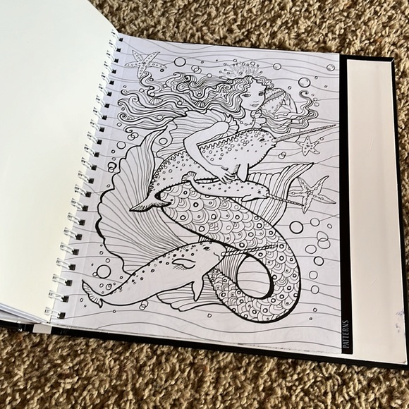 Kaleidoscope coloring book - Picture 5 of 8